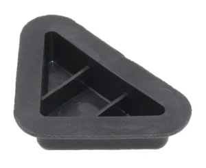 Опора мебельная треугольная Н 15мм, черная