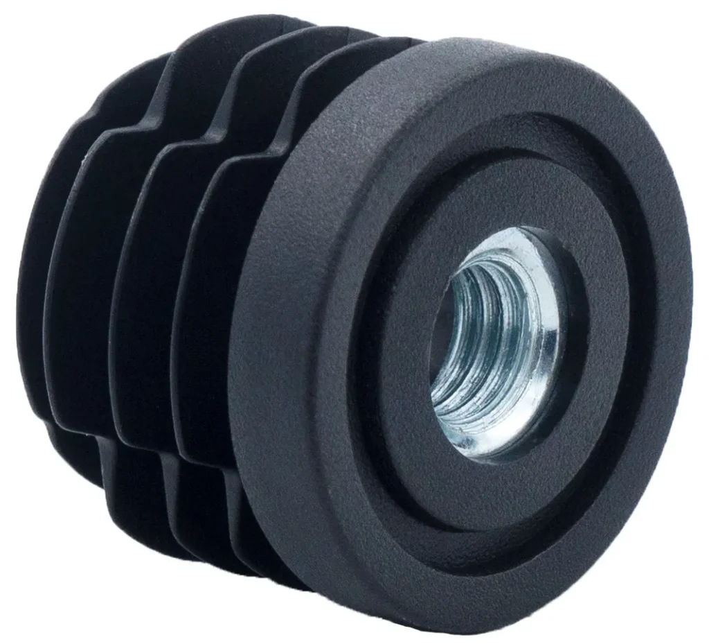 Заглушка с резьбой d 32мм,ЗР 32М10, черная