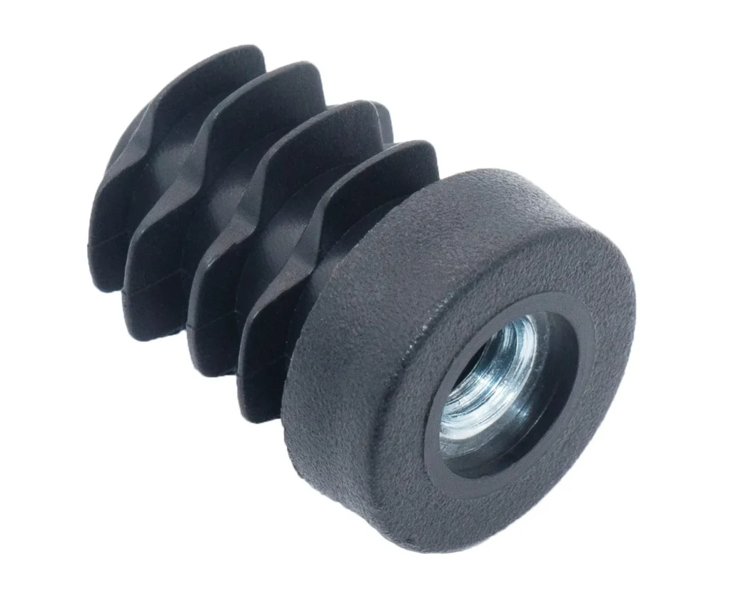 Заглушка с резьбой d 22мм,ЗР 22М8,черная